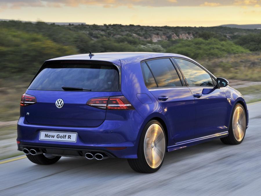  Volkswagen Golf R 5-Door 2014 года  (ZA) (фото 13 из 18)